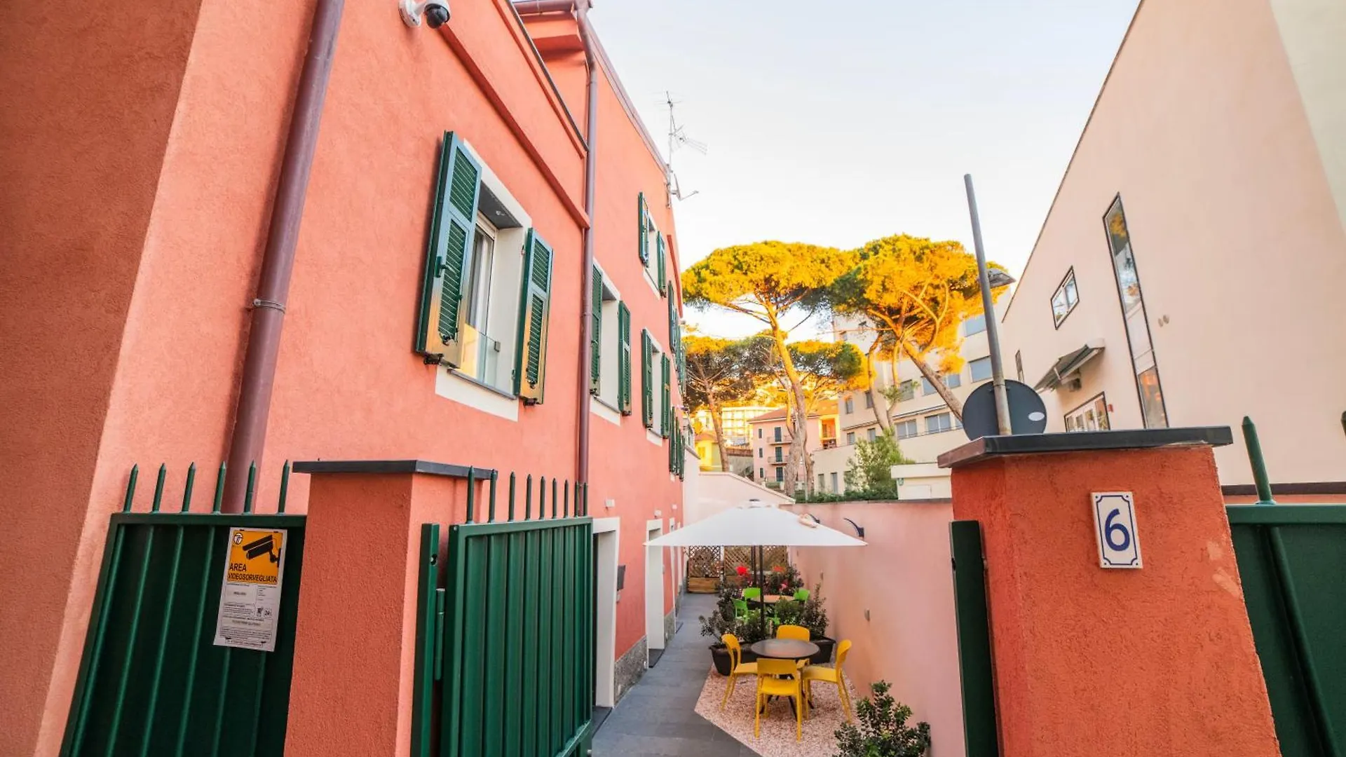 Mirabel Apartments Moneglia - Cinque Terre 0*,  Italien